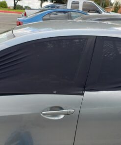 TFY Universal Car Side Window Sun Shade - Protects Your Kids from Sun Burn - Double Layer Design - Maximum Protection - Fit Most of Vehicle - 2 Pieces (Regular Contoured Window) Regular Contoured Window 32 71oDgjNXzlL