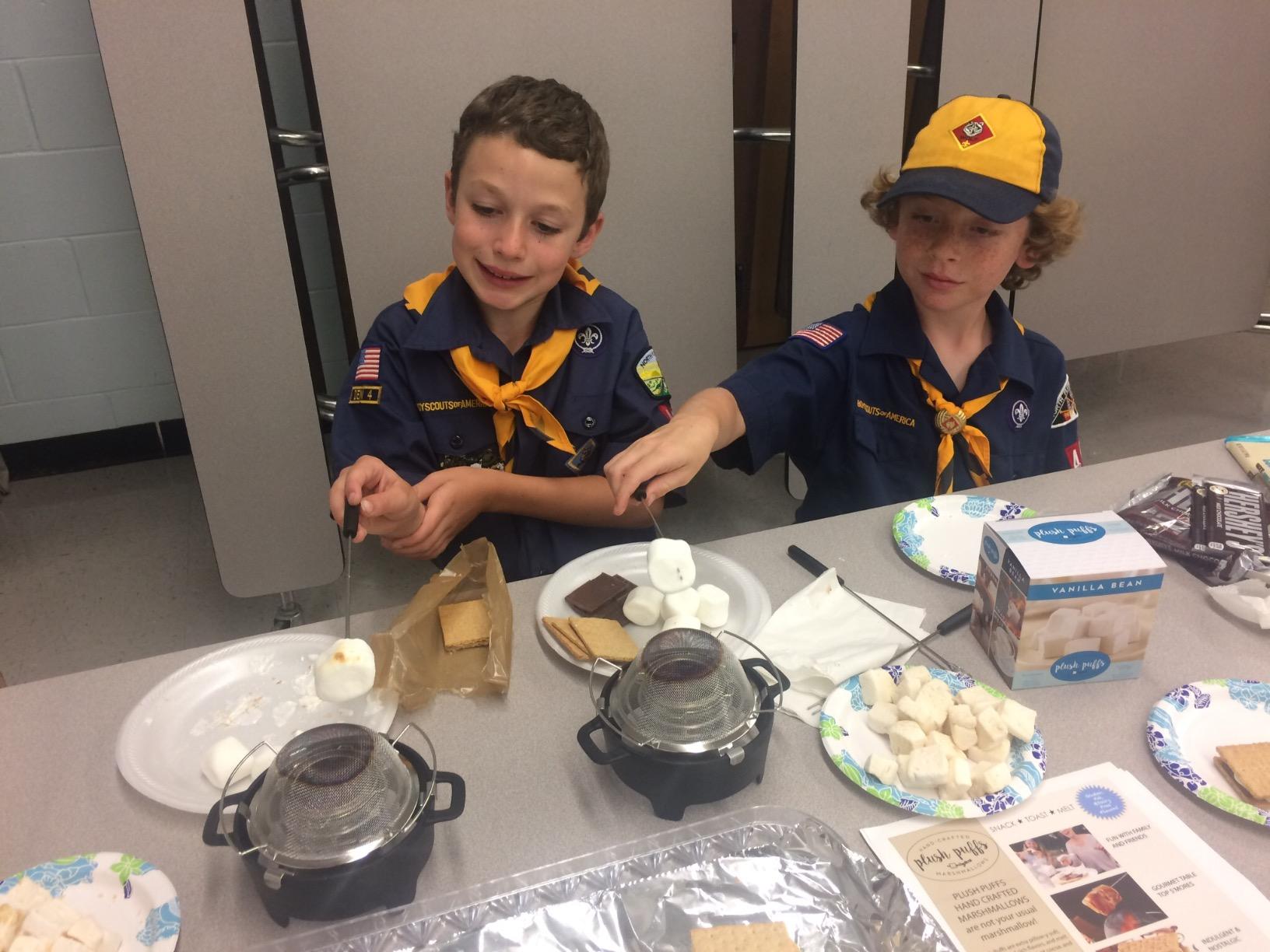 Sterno Smores Maker Junior, Table top Smores Roaster - Designed for Safe, Cord Free Indoor or Outdoor Fun, Ideal for Kids, Parties, Fun Housewarming Gifts and More Black 19 Sterno Smores Maker Junior, Table top Smores Roaster - Designed for Safe, Cord Free Indoor or Outdoor Fun, Ideal for Kids, Parties, Fun Housewarming Gifts and More Black - Image 19