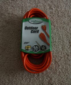 Coleman Cable Southwire 2308SW8803 Vinyl Outdoor Extension Cord In Orange With 3-Prong Plug (50 Feet, 16/3 gauge) 15 71oZEyZI8LL