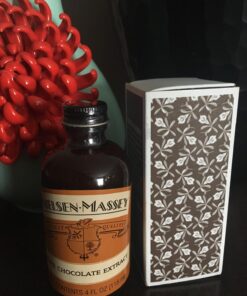 Nielsen-Massey Pure Chocolate Extract for Baking and Cooking, 4 Ounce Bottle with Gift Box 4 Fl Oz (Pack of 1) 15 71ooLhJAHL