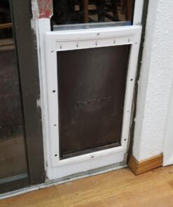 PetSafe Extreme Weather Energy Efficient Pet Door - 3 Flap System - For Large Dogs Up to 100 lb Plastic Frame 38 71opV3zJBAL