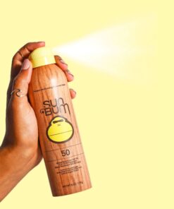 Sun Bum Original SPF 50 Sunscreen Spray |Vegan and Hawaii 104 Reef Act Compliant (Octinoxate & Oxybenzone Free) Broad Spectrum Moisturizing UVA/UVB Sunscreen with Vitamin E | 6 oz 6 Fl Oz (Pack of 1) 16 71osRMb6oL