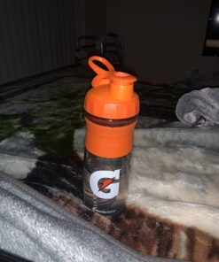 Gatorade Sport Water Bottle, Shaker Bottle, 28 Ounce Premium Shaker 35 71ot4EvEJHL