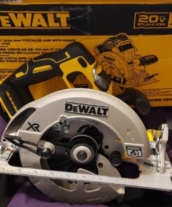 DEWALT 20V MAX 7-1/4-Inch Circular Saw with Brake, Tool Only, Cordless (DCS570B) Circular Saw Only 37 71p7PmM2eKL
