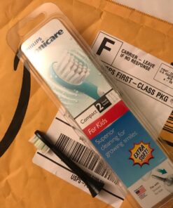 Philips Sonicare Genuine DiamondClean Replacement Brush Heads, Black, 2 Pack, HX6062/94 18 71pFRp6QDBL