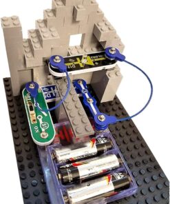 Snap Circuits BRIC: Structures | Brick & Electronics Exploration Kit | Over 20 Stem & Brick Projects | Full Color Project Manual | 20 Parts | 75 BRIC-2-Snap Adapters | 140+ BRICs 26 71pFvWeNtnL