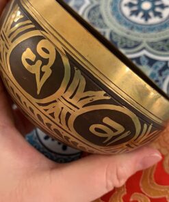 Tibetan Singing Bowl Set ~ Easy to Play with Dual-End Striker & Cushion ~ Beautiful Sound for Holistic Healing, Stress Relief, Meditation & Relaxation ~ Gratitude Pattern ~ Antique Light Brown Bowl 44 71paPZq4OfL