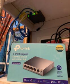 TP-Link TL-SG1005P, 5 Port Gigabit PoE Switch, 4 PoE+ Ports @65W, Desktop, Plug & Play, Sturdy Metal w/ Shielded Ports, Fanless, QoS & IGMP Snooping,black 5 Port w/ 4-Port PoE+ 33 71pcjXQg kL