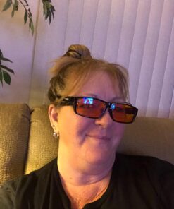 Swanwick Amber fit over blue light blocking glasses. Premium 99% blue blocker glasses fits over prescription glasses. Regular Black 21 71q393Ji rL