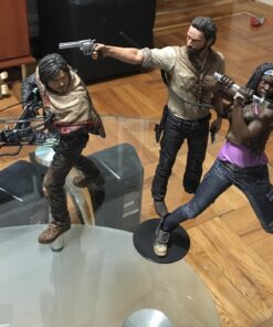 McFarlane Toys The Walking Dead TV Daryl Dixon 10" Deluxe Action Figure 38 71qNVhfCVOL