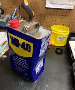 WD-40 Multi-Use Product, One Gallon 1-Pack 17 71qSZTw9PiL