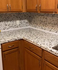 Red Devil 0151 (Wide) 1-5/8 in. x 11 ft. Tub & Wall Caulk Strip, 1-5/8" x 11', White 1-5/8" x 11' 11 71qaD0SH1yL