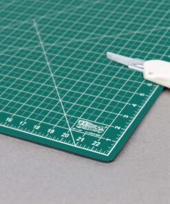 US Art Supply 18" x 24" Green/Black Professional Self Healing 5-Ply Double Sided Durable Non-Slip Cutting Mat Great for Scrapbooking, Quilting, Sewing and all Arts & Crafts Projects 1 19 71qbK3wUSLL