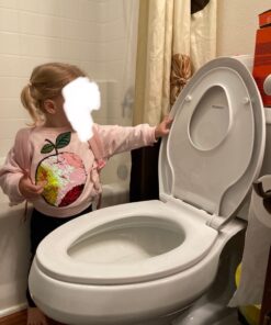 WSSROGY Elongated Toilet Seat with Built in Potty Training Seat, Magnetic Kids Seat and Cover, Slow Close, Fits both Adult and Child, Plastic, White 33 71qdzKvFuzL