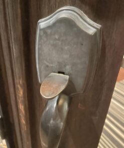 Kwikset Belleview Front Door Lock Handle and Deadbolt Set, Entry Handleset Exterior with Interior Door Knob, Venetian Bronze, Pick Resistant SmartKey Rekey Deadbolt Security Brown 32 71qsiNnGdL