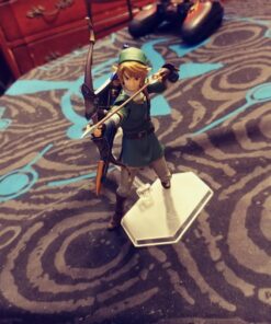 Good Smile The Legend of Zelda Twilight Princess Link (Deluxe Version) Figma Action Figure, 180 months to 1188 months 74 71qxfsBzIcL