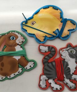 Melissa & Doug Lace and Trace Activity Set: Pets - 5 Wooden Panels and 5 Matching Laces - Lacing Toys For Toddlers, Fine Motor Skills Threading Cards For Preschoolers And Kids Ages 3+ 38 71r2gRUqkGL