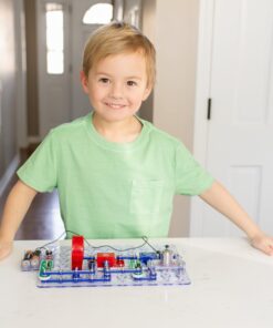 Snap Circuits Jr. SC-100 Electronics Exploration Kit, Over 100 Projects, Full Color Project Manual, 28 Parts, STEM Educational Toy for Kids 8 + Standard Packaging 32 71rMv2V7xUL