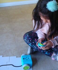 Learning Resources Botley The Coding Robot Activity Set - 77 Pieces, Ages 5+, Screen-Free Coding Robots for Kids, STEM Toys for Kids, Programming for Kids Botley 77 Piece Set 48 71rSE0yzy8L