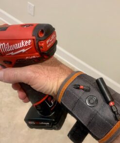 Klein Tools 55895 Magnetic Wristband, Tradesman Pro Tool Wristband Holds Wire Connectors, Screws, Nails, Drill Bits, With Breathable Mesh 34 71rXJb3JXL