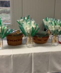 Sterno Smores Maker Junior, Table top Smores Roaster - Designed for Safe, Cord Free Indoor or Outdoor Fun, Ideal for Kids, Parties, Fun Housewarming Gifts and More Black 36 71rYrbOKW1L