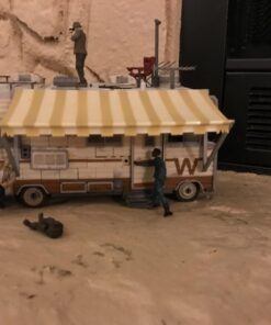 McFarlane Toys Construction Sets- The Walking Dead TV Dale's RV Set 39 71rrXnp2udL