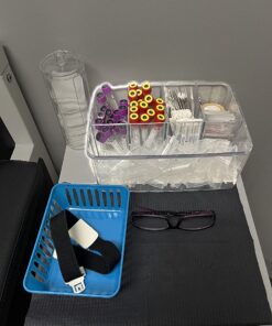 STORi 5-Compartment Clear Plastic Organizer | Rectangular Divided Makeup and Vanity Storage Bin and Office Desk Caddy | Scalloped Wall Design | Made in USA 50 71s4Ej9n7WL