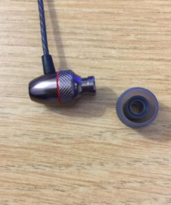 Betron ELR50 in Ear Headphones Earphones Wired with Noise Isolating Earbuds Tangle Free Cord Lightweight Carry Case Soft Ear Buds 3.5mm Plug (Black) 49 71s5WbqRVQL