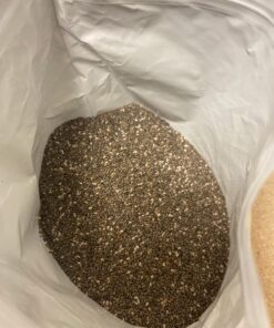 Nutiva USDA Organic Premium Nutrient-Dense Raw Black Chia Seeds with 3g Protein & 5g Fiber for Salads, Yogurt & Smoothies, Non-GMO, Vegan, Gluten-Free, Keto & Paleo, 32 Ounce (Pack of 1) 32 Ounce (Pack of 1) 69 71sf9Lv i6L