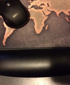 3M Gel Wrist Rest for Mouse, Soothing Gel Comfort with Durable, Easy to Clean Leatherette Cover, Antimicrobial Product Protection, 6.9", Black (WR305LE) 39 71srLDQ3XoL