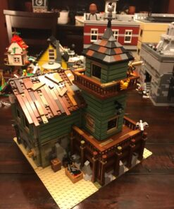 LEGO Ideas Old Fishing Store (21310) - Building Toy and Popular Gift for Fans of LEGO Sets and The Outdoors (2049 Pieces) 72 71tHRxm89IL