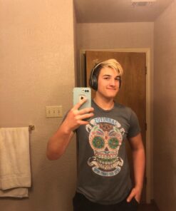 Beats Studio3 Wireless Noise Cancelling On-Ear Headphones - Apple W1 Headphone Chip, Class 1 Bluetooth, Active Noise Cancelling, 22 Hours of Listening Time - Shadow Gray (Previous Model) 31 71tV3J74DOL