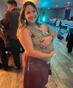 Boba Wrap Baby Carrier - Original Stretchy Infant Sling, Perfect for Newborn Babies and Children up to 35 lbs (Gray) Grey 31 71teU7PnEkL