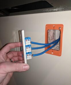 Cable Matters UL Listed 10-Pack RJ45 Keystone Jack, Cat6 Keystone Jacks in Blue 23 71tlUUfnFIL