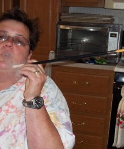 Kangaroo Toy Cigarette Holder I Flapper Accessories I 1920s Accessories I Vintage Fashion Accessories I Inspired by Audrey Hepburn from Breakfast at Tiffany's, Cruella Deville, and Jessica Rabbit 47 71tsZyDsrwL