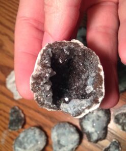 Break Your Own Geodes 39 71u6GX3YACL