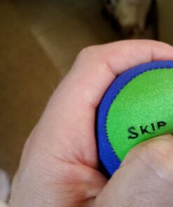 Water Balls Bounce On Water - Pool Ball & Beach Toys for Kids & Adults. Extreme Skipping Fun Games Everyone Will Love. Skip While Swimming and Keep Toddlers / Older Kids Having a Blast (Green, 2 Pack) 26 71uDcC3xBPL