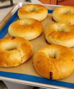 Nordic Ware Natural Aluminum Commercial Baker's Half Sheet with Lid 21 71uXczY82DL