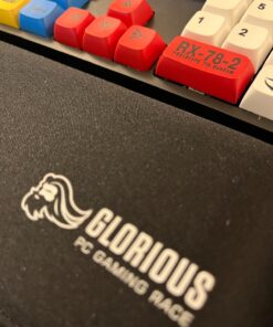 Glorious Gaming Wrist Pad/Rest - Full Standard Size - Black - Mechanical Keyboards, Stitched Edges, Ergonomic | 17.5x4 inches | 25mm/1in Thick (GWR-100) Full Size (Standard) 42 71uYrtxHBSL