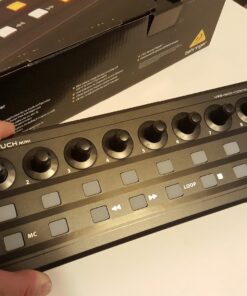 Behringer X-Touch Mini Universal USB Controller, Mackie Control Mode, 60mm Master Fader 32 71uqWAzyj4L
