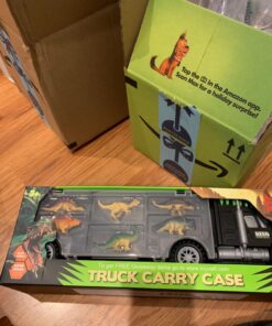 Dinosaur Toys for Kids 3-7. Dino Truck Carrier with 15 Figures + Bonus Book 32 71uwN7fGV0L