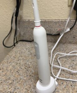 Oral-B Pro 1000 Rechargeable Electric Toothbrush, White Rechargeable Handle 41 71uypH7yNL