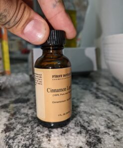 100% Pure Cinnamon Essential Oil - Premium Cinnamon Oil for Aromatherapy, Massage, Topical & Household Uses - 1 fl oz (Cinnamon) 22 71vUNrMglDL