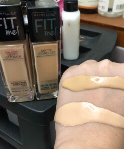 Maybelline Fit Me Dewy + Smooth Liquid Foundation Makeup, Ivory, 1 Count (Packaging May Vary) 1 Fl Oz (Pack of 1) 33 71viSrgL5uL