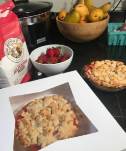 Gourmet 10in White Bakery Boxes 25 Pk. Cute Window Displays for Pies, Cakes, Cupcakes , Pastries. Transport Baked Goods w/ Sturdy, Easy-to Use Carriers. Give Sweet Holiday Gifts at Work, School 32 71vrolDcHIL