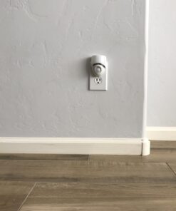 Amerelle Motion Sensor Night Light - LED Plug In Night Light With Sensor That Lights Up When It Auto Detects Motion - Wide 100 Degree Detection Zone - Ideal for Bathroom & Nursery - (73092CC) 1 34 71vtzvH vzL