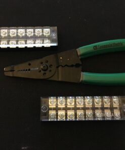 Uxcell a10073000ux0031 2 Pcs 8 Position Double Row Screw Terminal Covered Barrier Strip 600V 25A 9 71vzASOtz9L