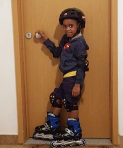 Razor V-17 Child Multi-Sport Helmet Gloss Black 10 71vzhwE 9QL