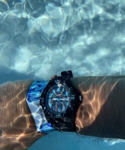 Casio Unisex MRW200H-2BV Neo-Display Black Watch with Resin Band 37 71w8SRSY1fL