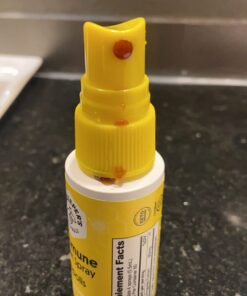 Propolis Throat Spray by Beekeeper's Naturals - 95% Bee Propolis Extract, Natural Immune Support & Sore Throat Relief - Antioxidants, Keto, Paleo, Gluten-Free (1.06 oz)(Pack of 1) Adult Propolis 1 Pack 1.06 Fl Oz (Pack of 1) 29 71wAO6XoJSL